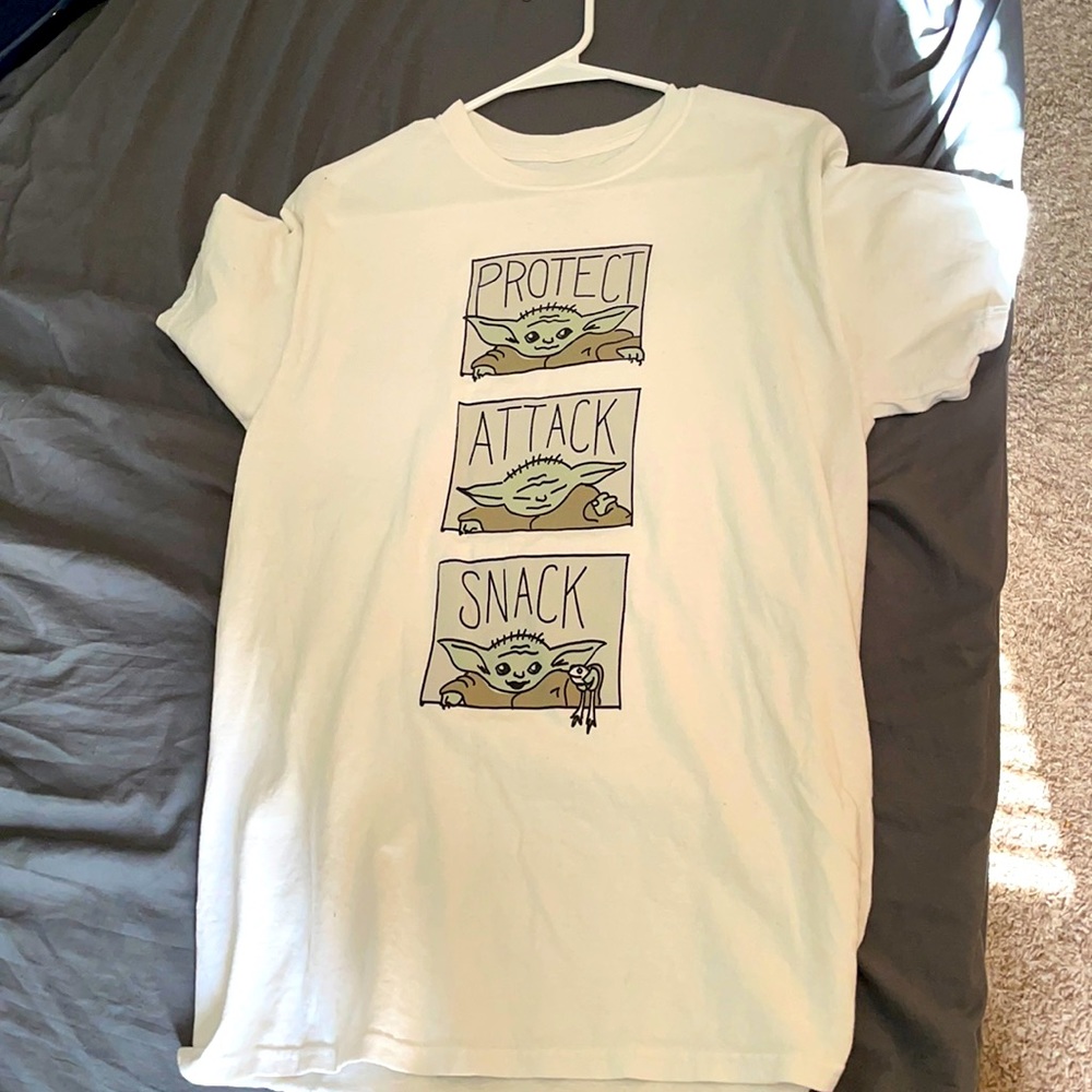 Baby yoda shirt